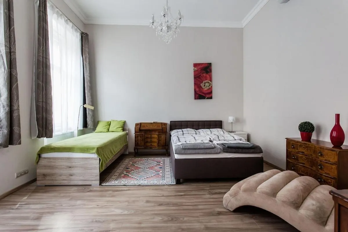 Buda Castle -Shiny 3 Bedrooms 布达佩斯